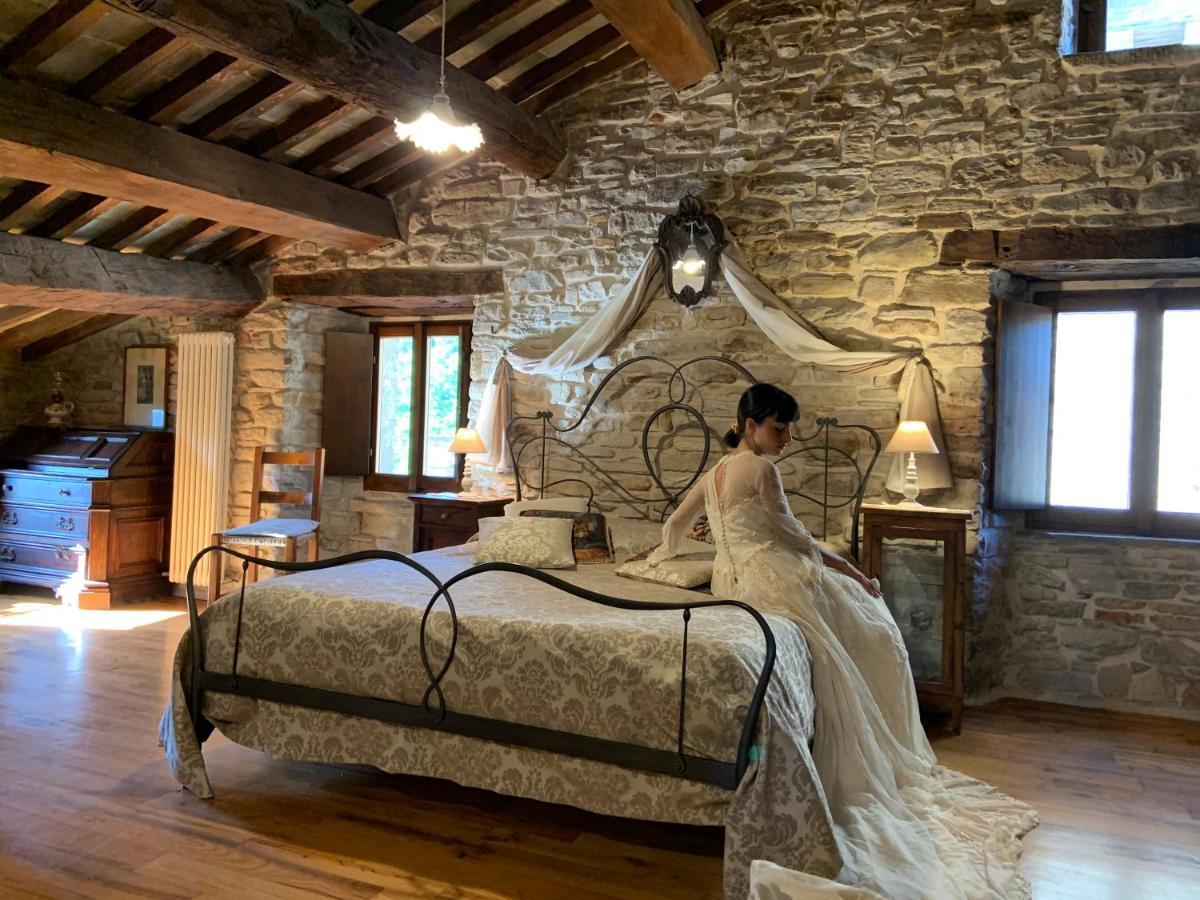 Agriturismo Biologico Castello Della Pieve Mercatello sul Metauro Exterior foto